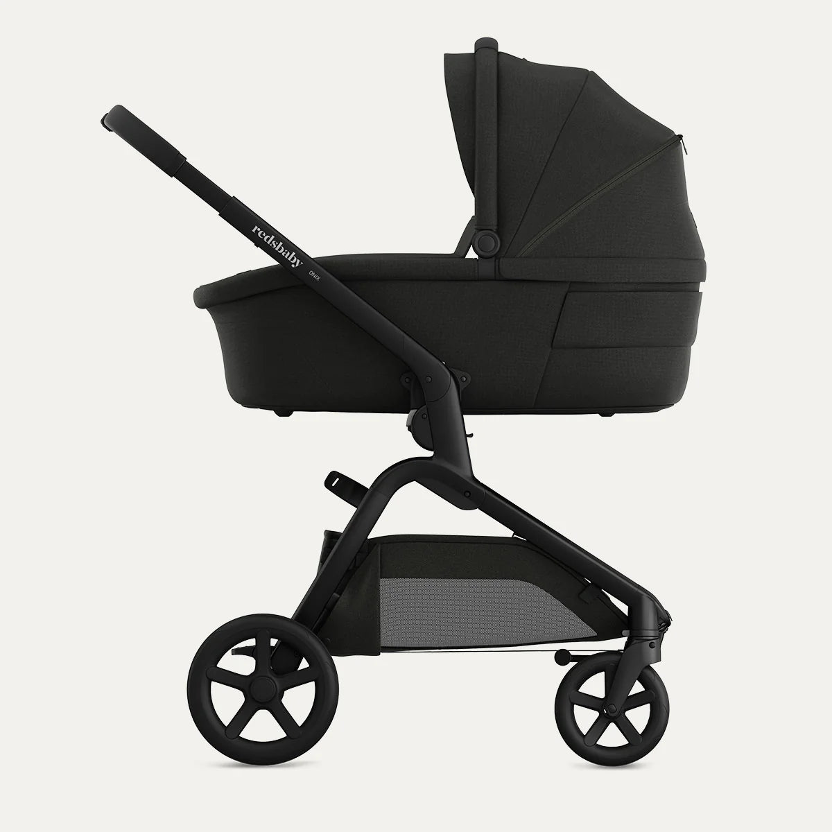 Redsbaby ONIX Bassinet | Full-Size Pram & Stroller - Motherhood Redsbaby ONIX⁺ Bassinet South Africa chassis and bassinet design close-up