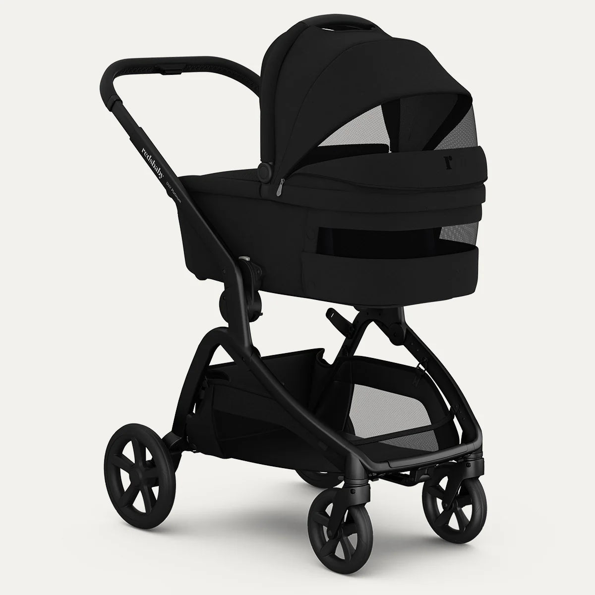 Redsbaby ONIX Bassinet | Full-Size Pram & Stroller - Motherhood Redsbaby ONIX⁺ Bassinet South Africa chassis and bassinet design close-up