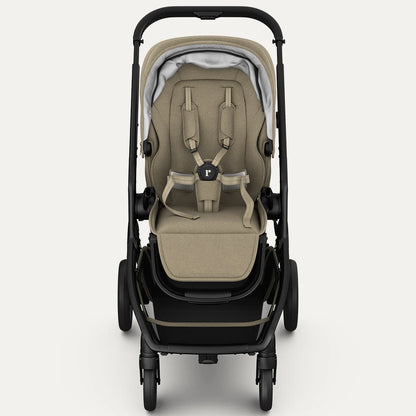 Redsbaby ONIX Bassinet | Full-Size Pram & Stroller - Motherhood Redsbaby ONIX⁺ Bassinet South Africa chassis and bassinet design close-up