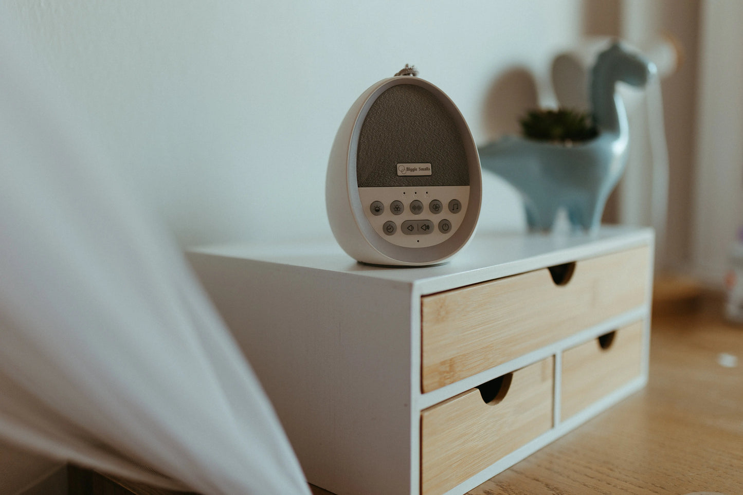 Biggie Smalls White Noise & Night Light Machine - Motherhood