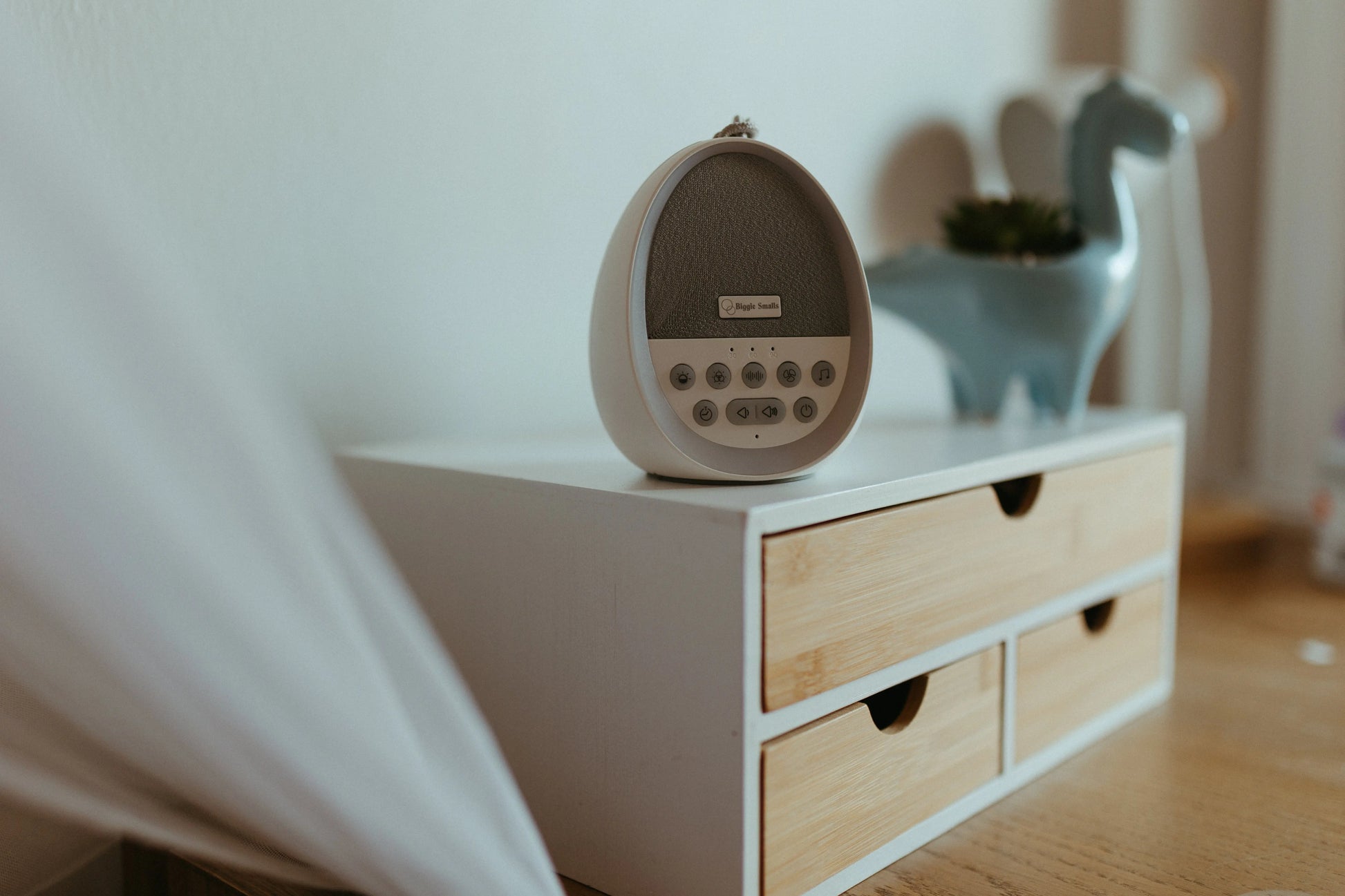 Biggie Smalls White Noise & Night Light Machine - Motherhood