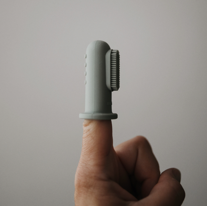 Mushie Finger Toothbrush 2P