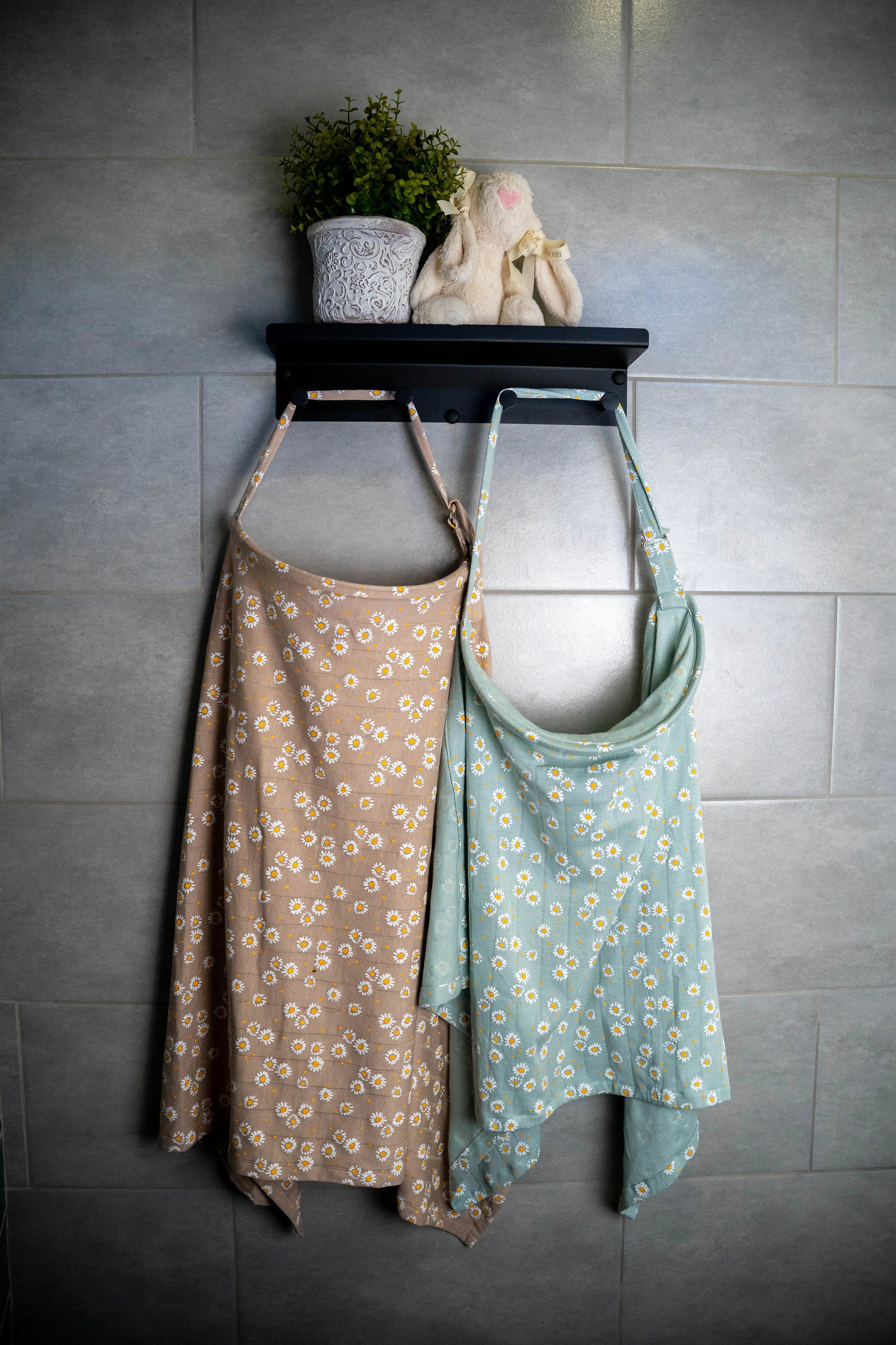 Takara Moon Breastfeeding Cover - Motherhood