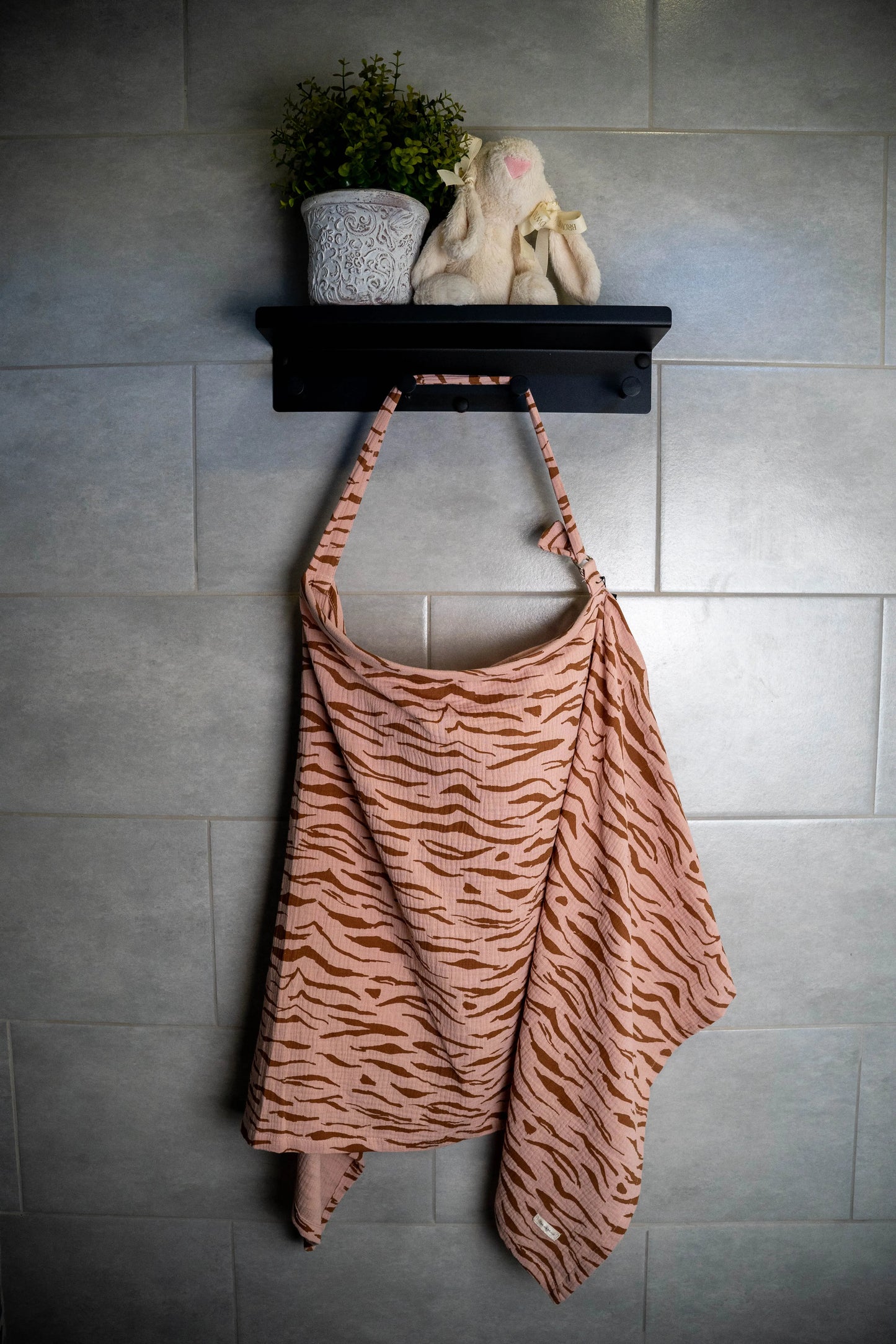 Takara Moon Breastfeeding Cover - Motherhood