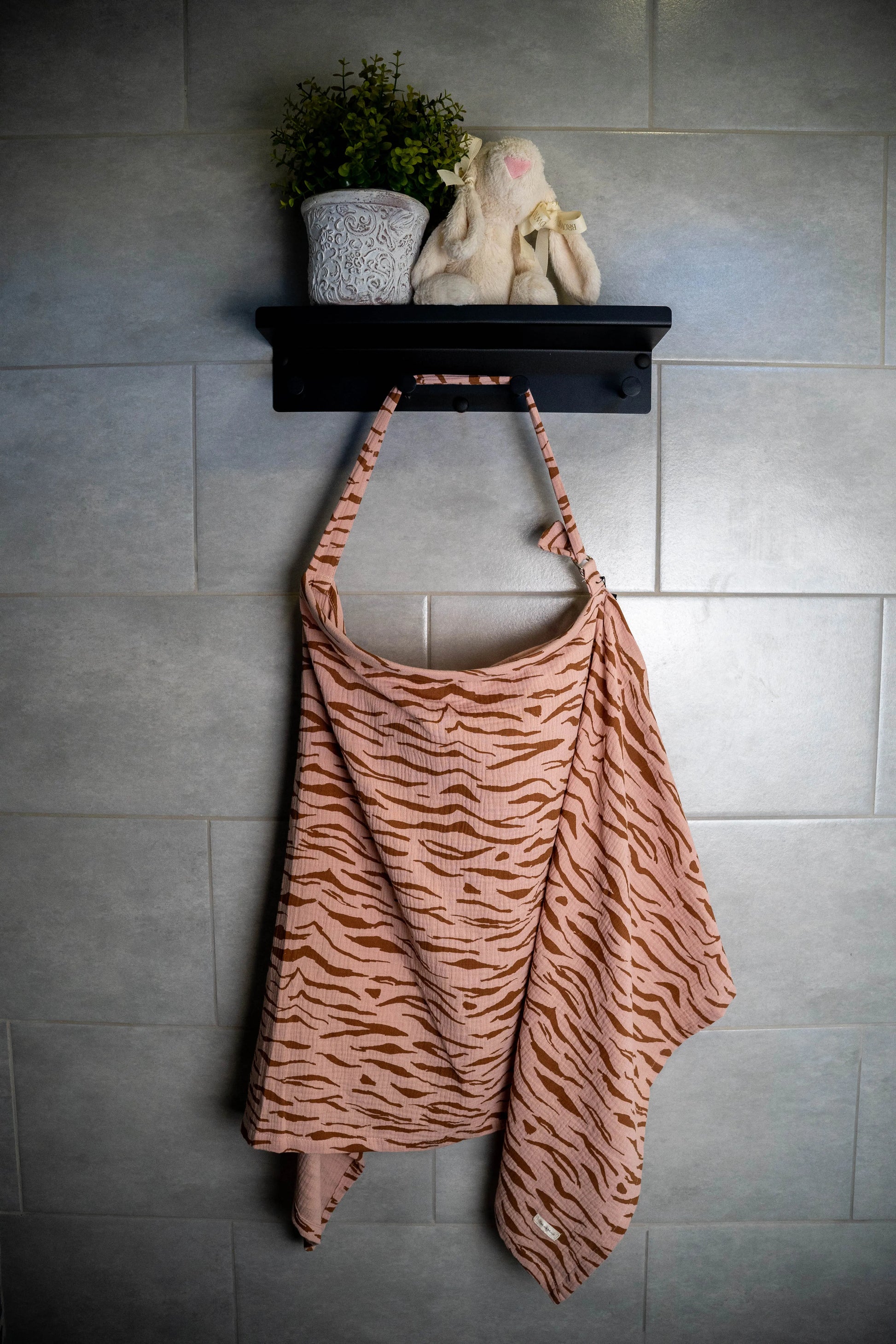 Takara Moon Breastfeeding Cover - Motherhood