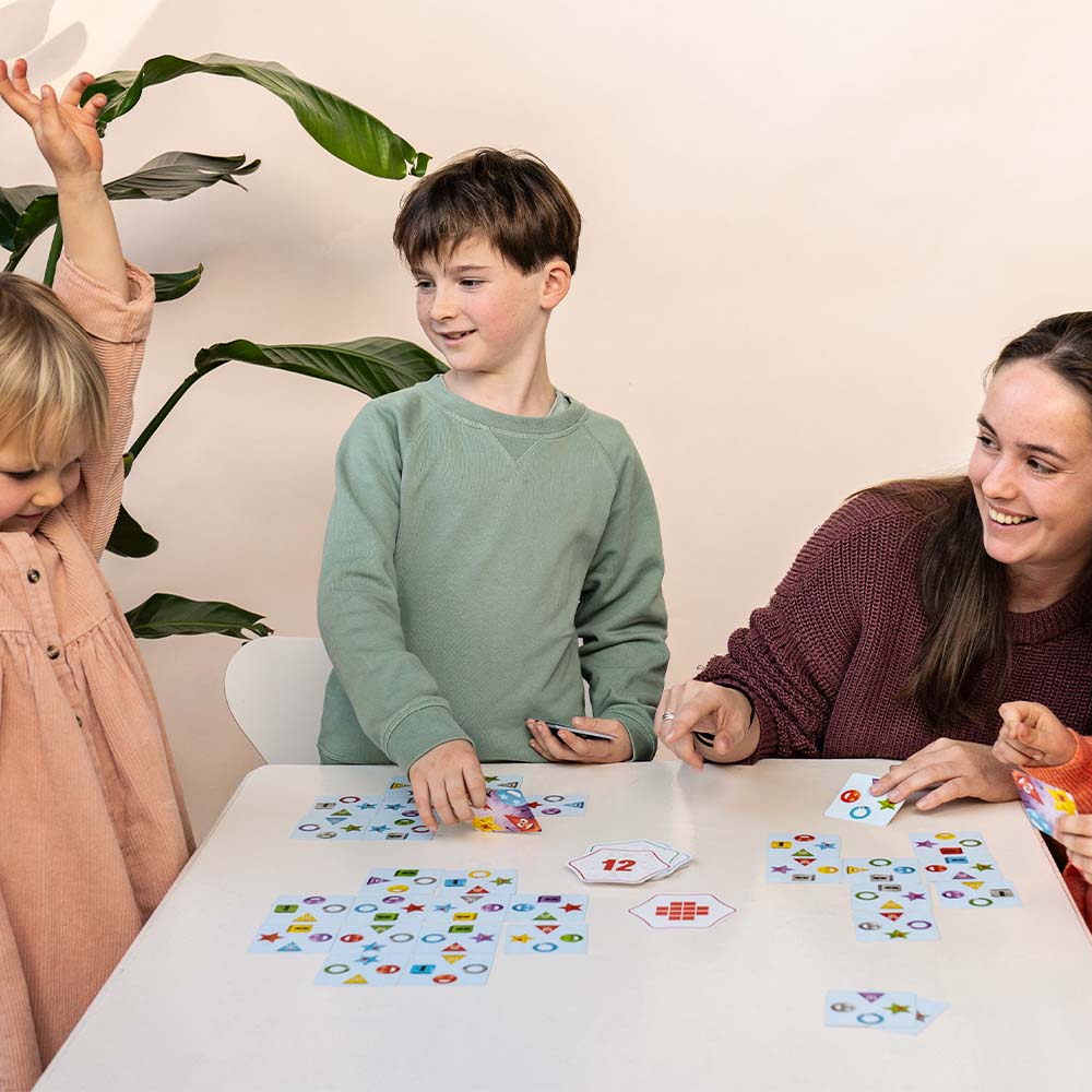 FlexiQ - Pattern Party! Educational Family Game
