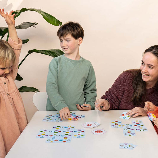 FlexiQ - Pattern Party! Educational Family Game
