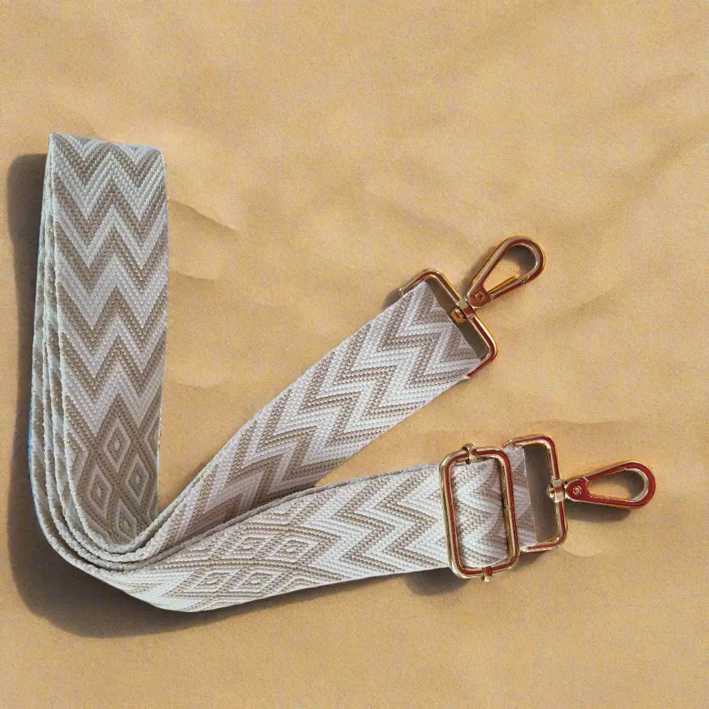 Chilo Designs Cross Body Bag - Simple Sophistication - Motherhood