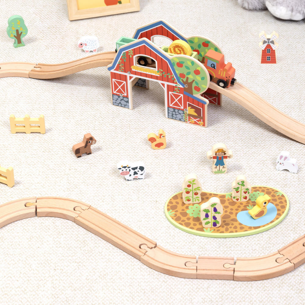TookyToy - Wooden Farm Train Track Set - 50 Pieces