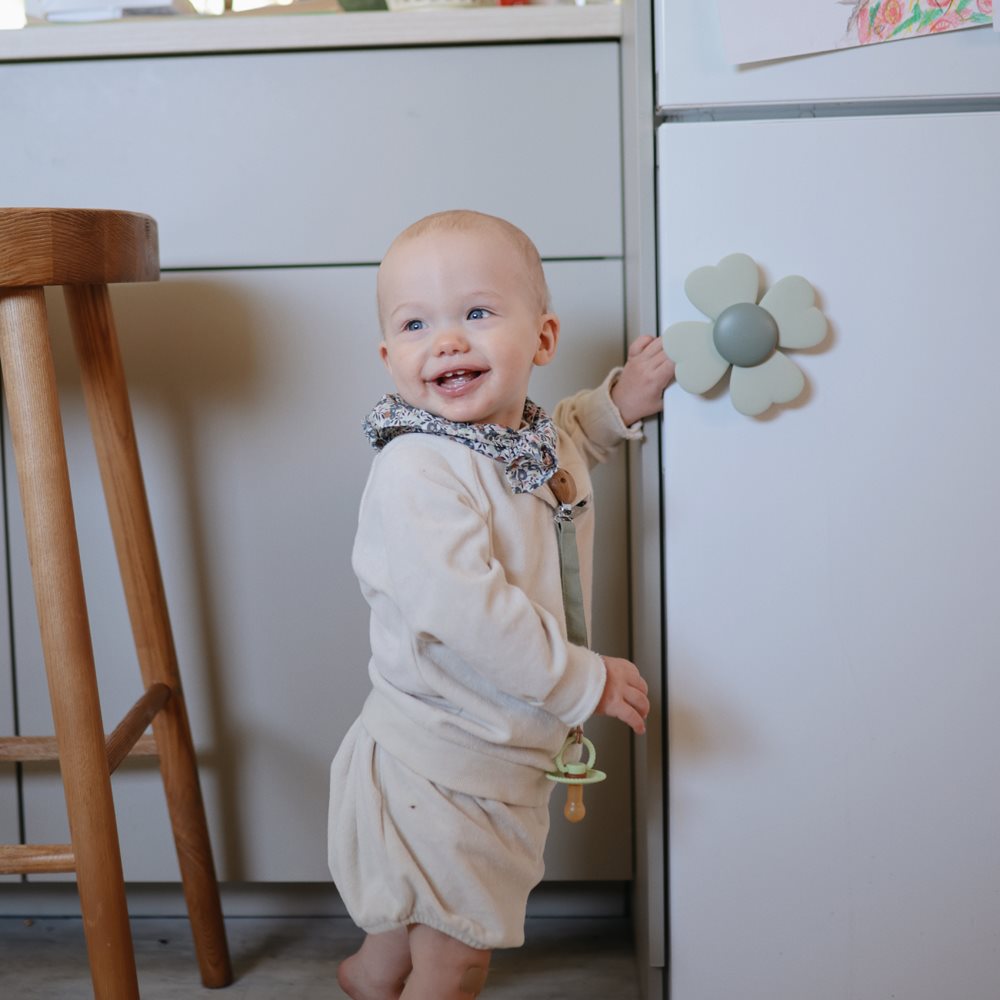 Mushie Suction Spinner Toy - Lucky