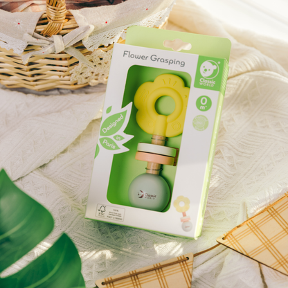 Classic World - Flower Grasping Baby Rattle Sensory Toy