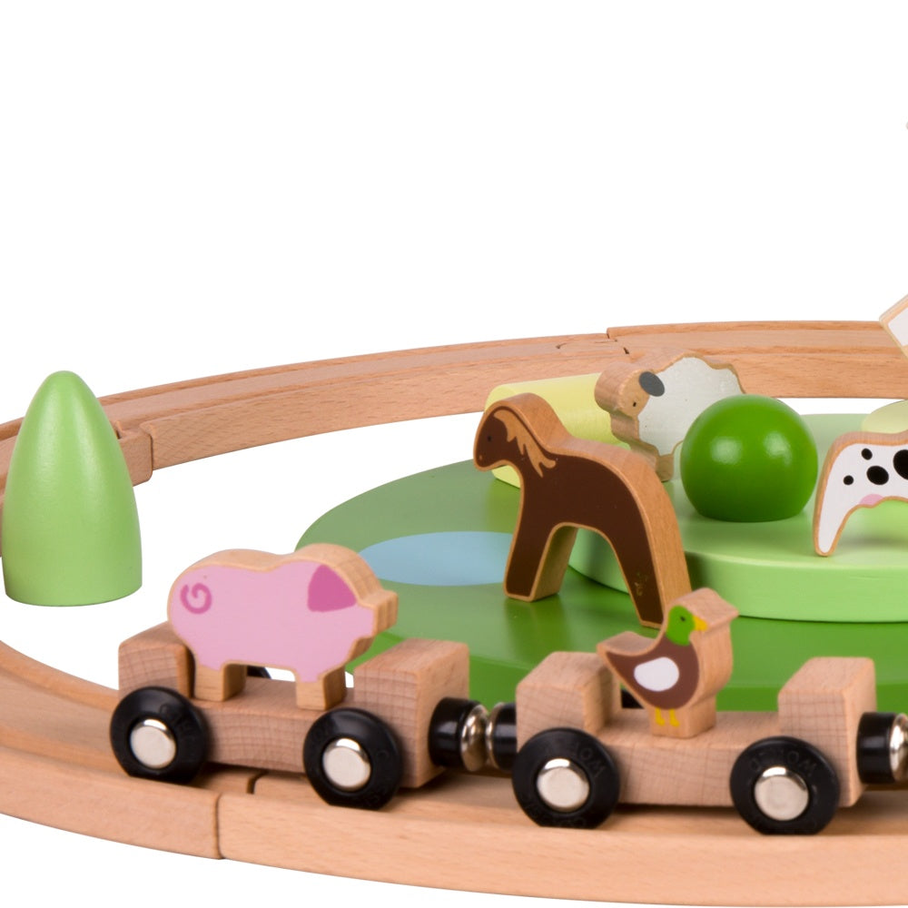 Classic World - Pretend & Play - Wooden Train Set - Small Farm - 28pcs