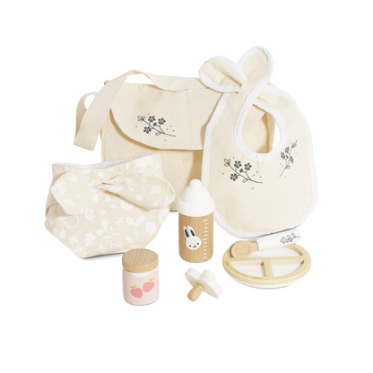Le Toy Van - Dolls Nursing Kit and Bag - 8pcs