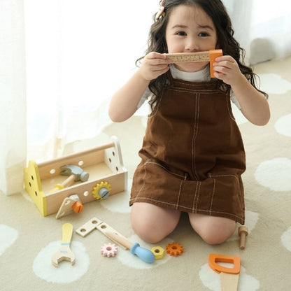 Classic World - Pretend & Play - Wooden Carpenter Tool Set - 18pcs
