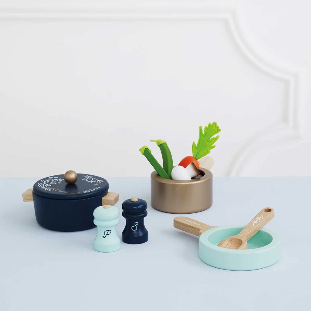 Le Toy Van - Wooden Pots & Pans Kitchen Accessories - 7pcs
