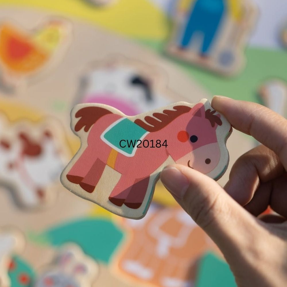 Classic World - Wooden Puzzle - Farm Animals - 12pcs