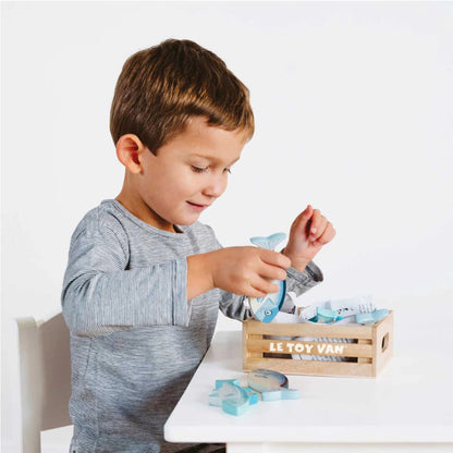 Le Toy Van - Wooden Fish Food Crate - 8pcs