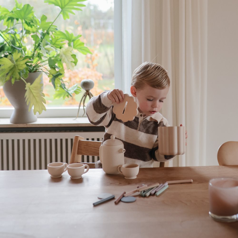 Mushie Coin & Tube Sorting Set - Motherhood