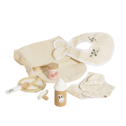 Le Toy Van - Dolls Nursing Kit and Bag - 8pcs