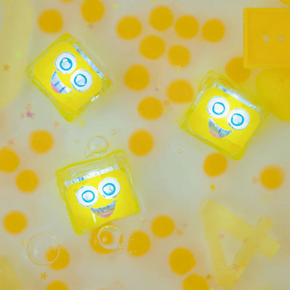 Glo Pals - Water Activated Light-Up Sensory Toys - Alex (4 Pack)