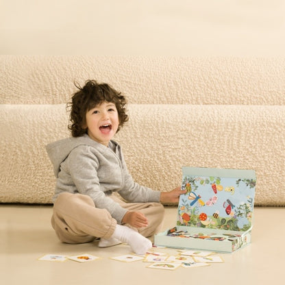 Classic World - Insect World Magnetic Activity Box - 50Pcs
