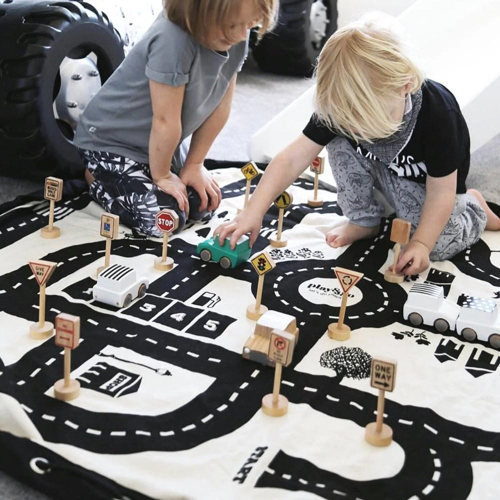 Play&Go - 3-in-1 Playmat & Toy Bag - Roadmap / Thunderbolt