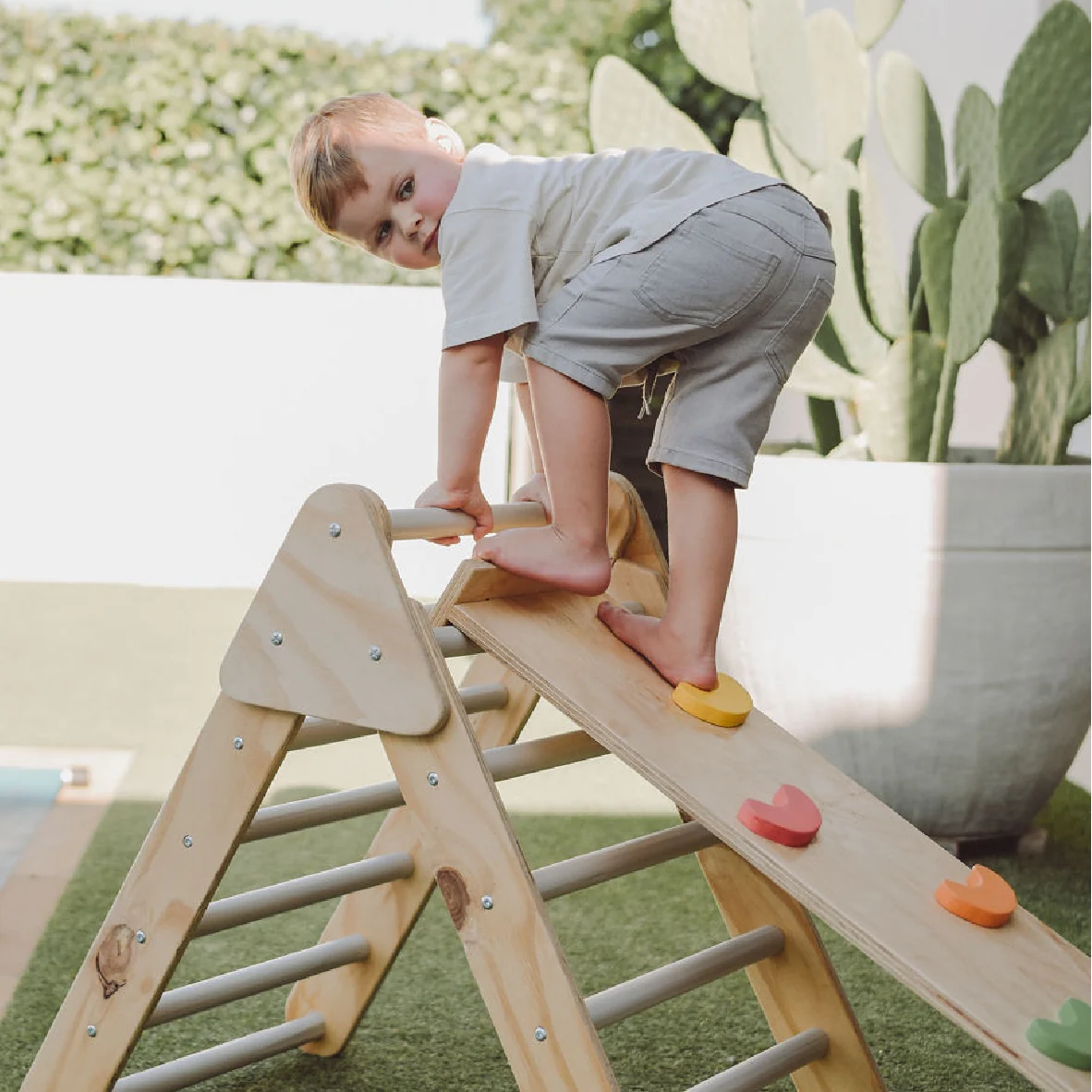 Klim & Klouter Triangle for kids - Montessori