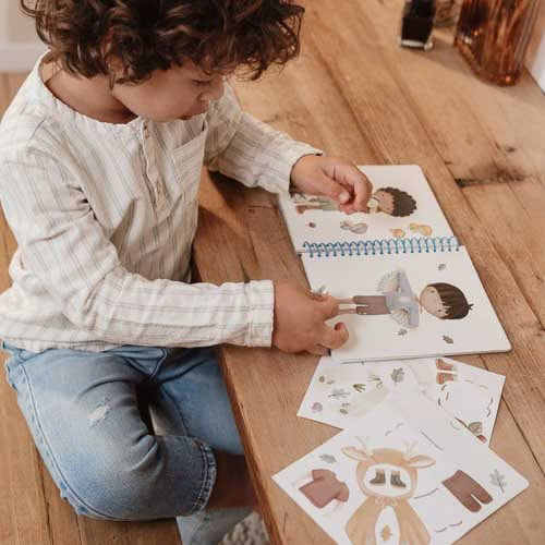 Little Dutch Dress Me Up Book