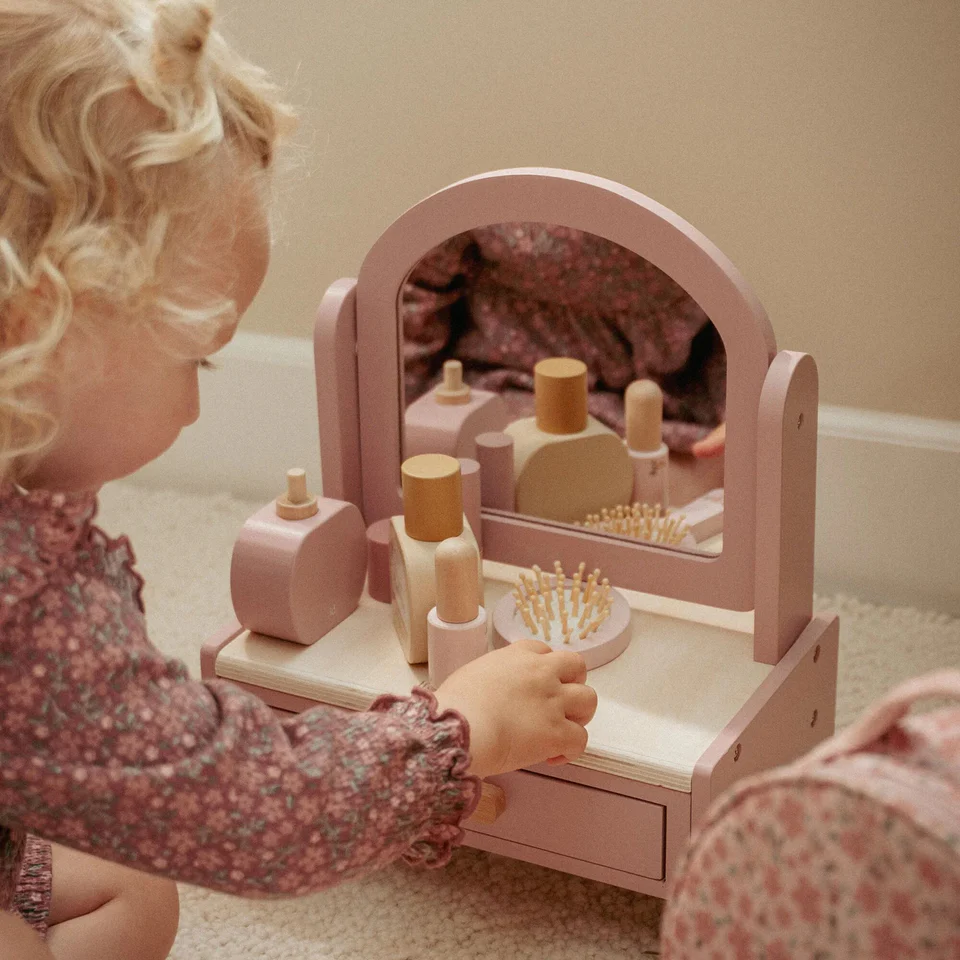 Little Dutch Vanity Table