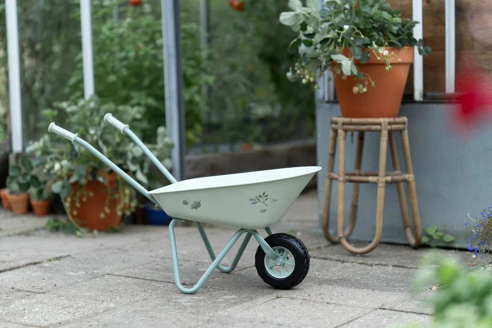Little Dutch Wheelbarrow