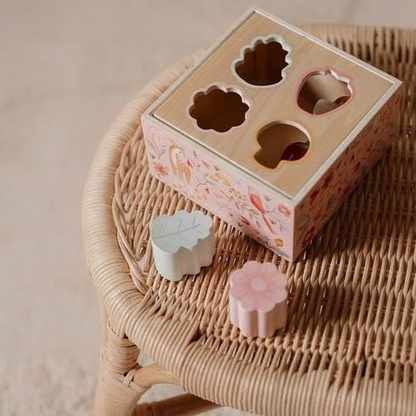 Little Dutch Shape Sorter