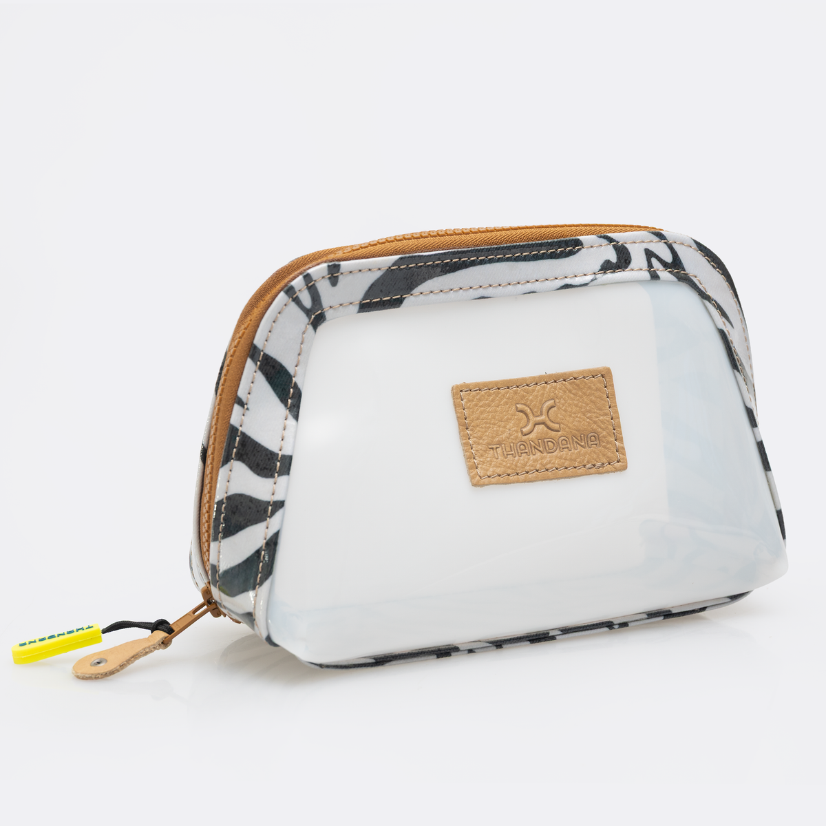 Thandana Jelly Clear View Beauty Case WHITE - Nomad - Pitch