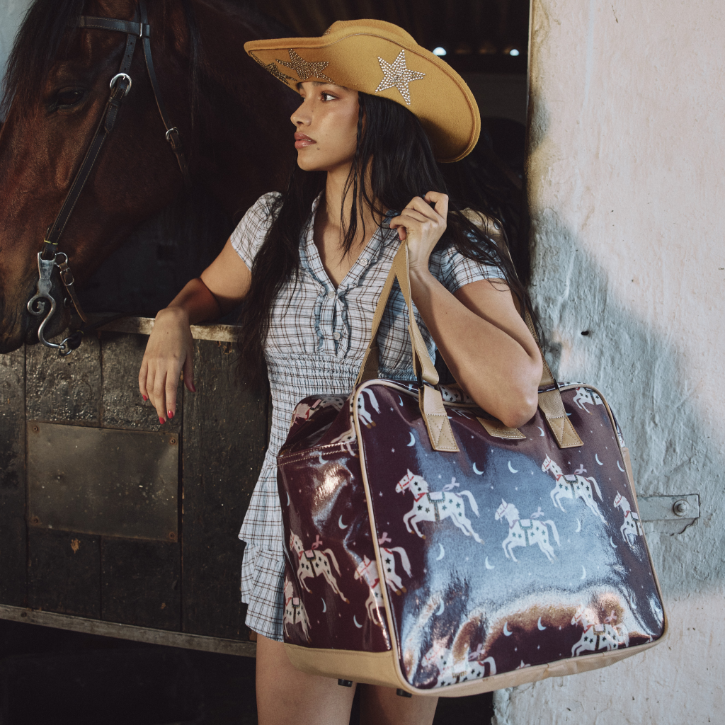 Thandana Large Weekender Luggage