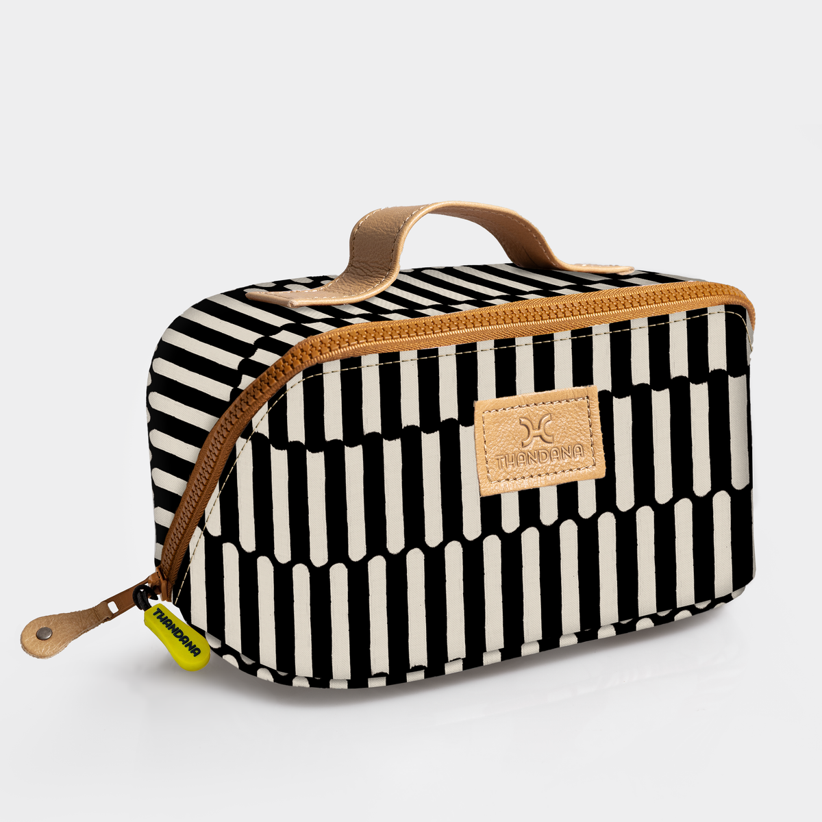 Thandana Side Mouth Maxi Vanity Bag Indie - Pitch